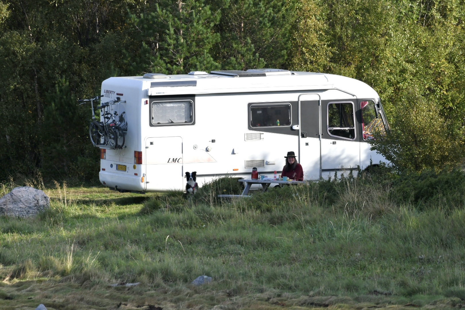Bij de camper met nikon.jpg