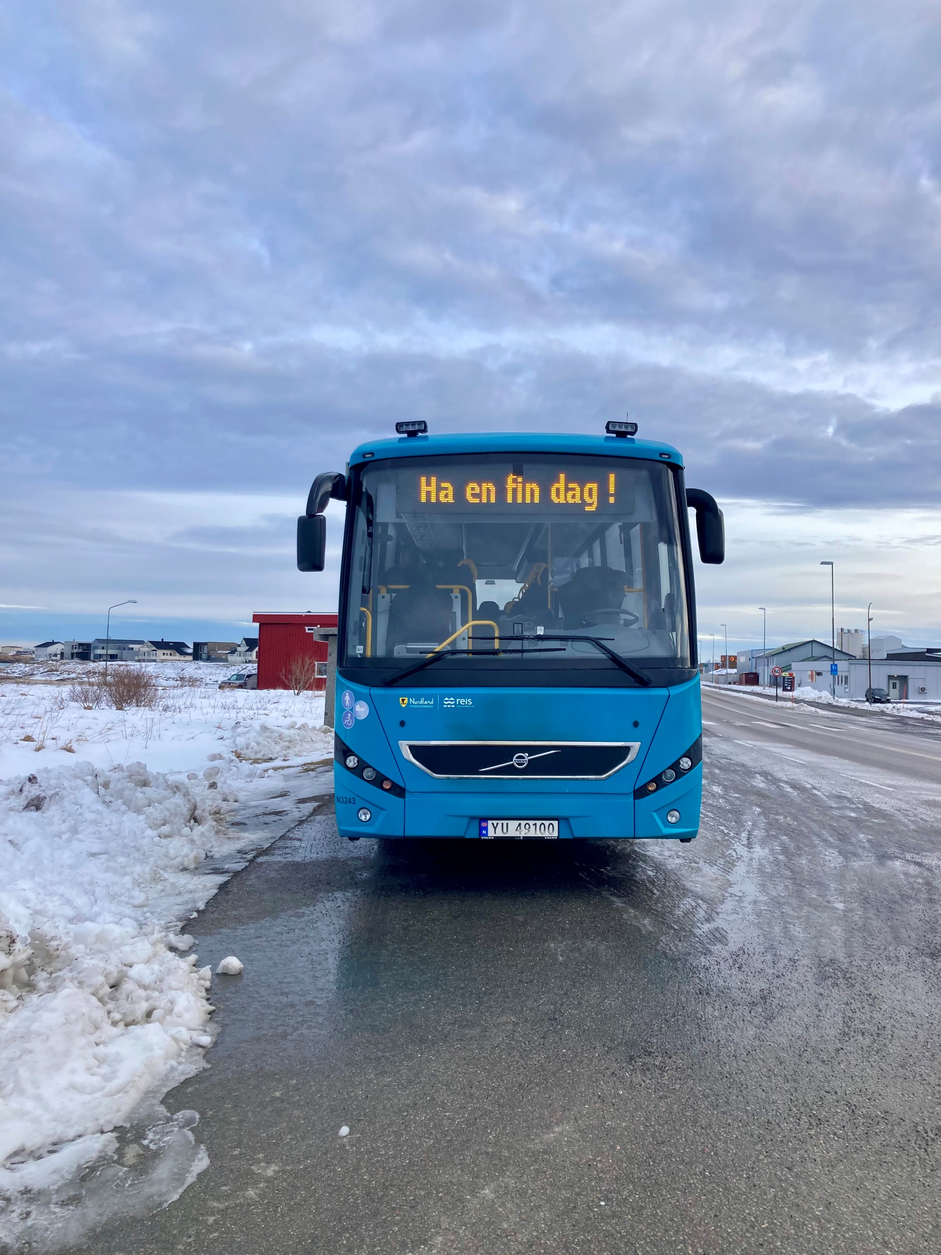 bus met leuke tekst.jpg
