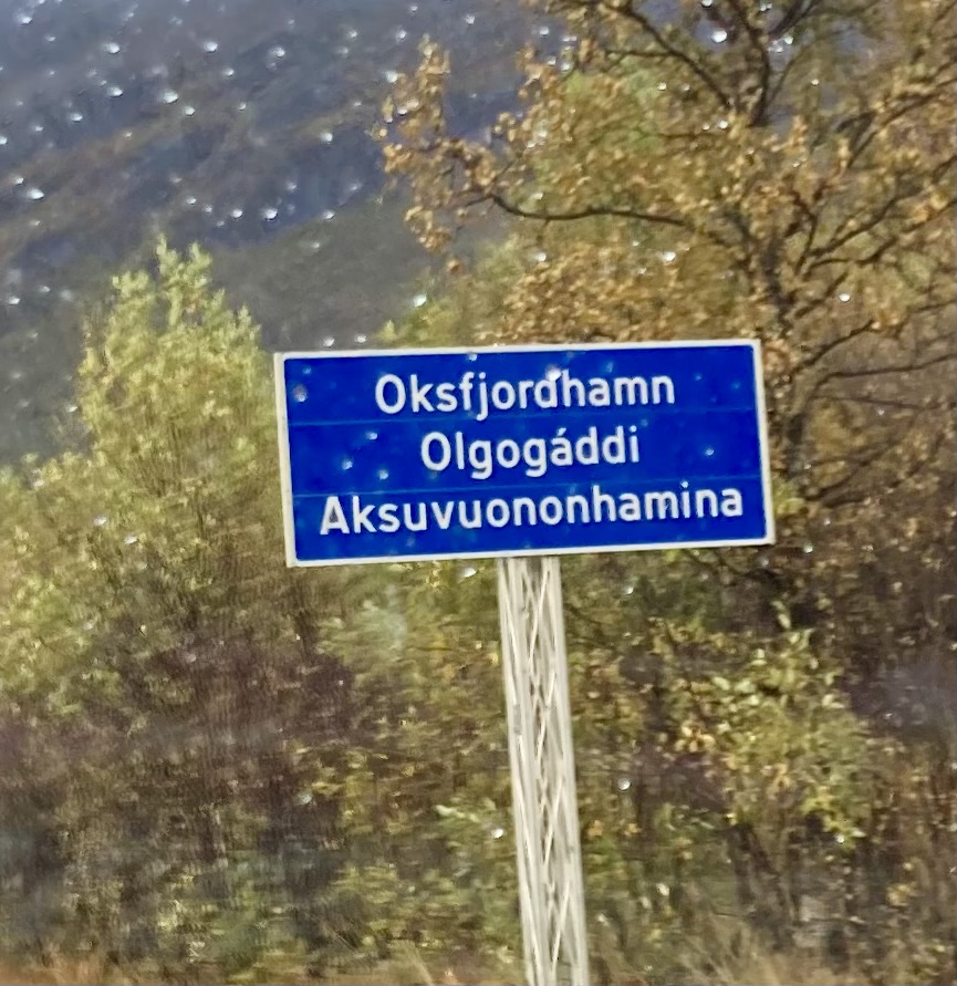 naambordje in 3 talen.jpg