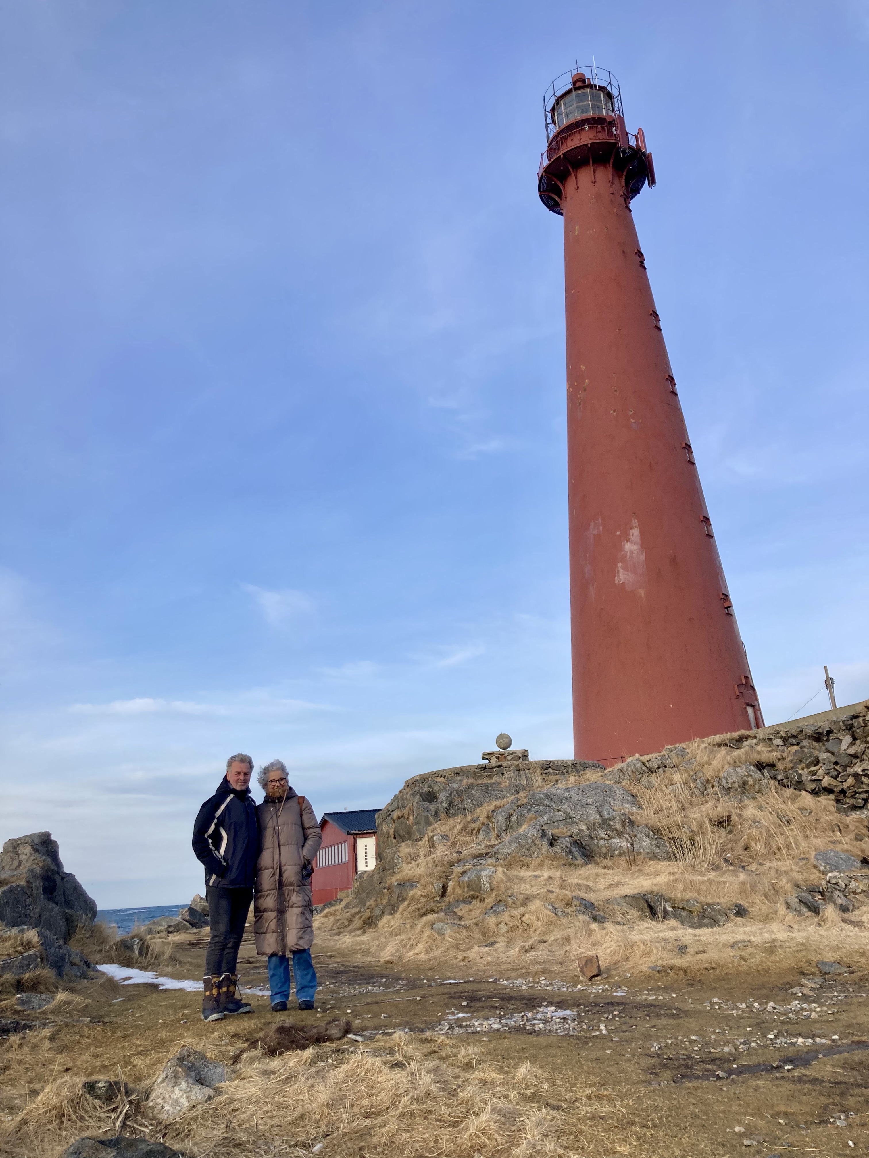 pa en ma bij vuurtoren.jpeg